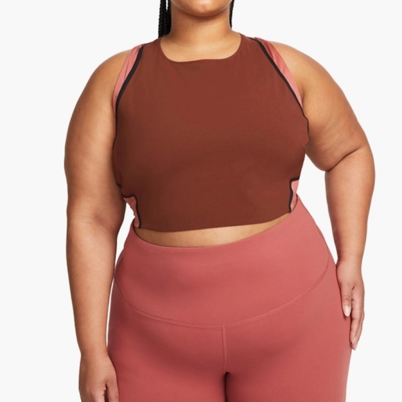 🤎NIKE YOGA DRI-FIT LUXE CROPPED TANK SIZE 3X - Picture 1 of 6